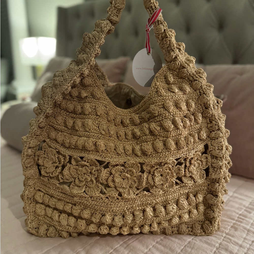 BTB Vienna Large Crocheted Shoulder Bag